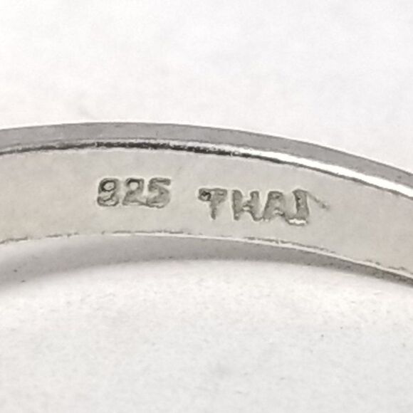 Vintage Sterling Silver Sparkly Solitaire Ring, Size 6 Band, Engagement, Estate - Picture 4 of 9